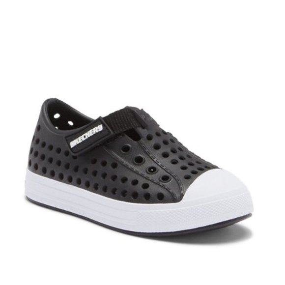 Skechers Other - Skechers Guzman 2.0 Perforated Sneaker sz 1 black